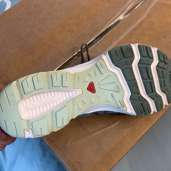 Brand new Salomon cross amphibian swift 2W size 6 - Picture 5 of 7